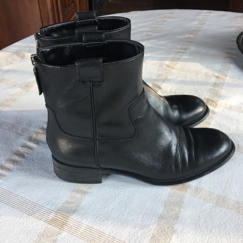 8M BLACK LEATHER BACK ZIPPER BOOTS - Picture 3 of 8